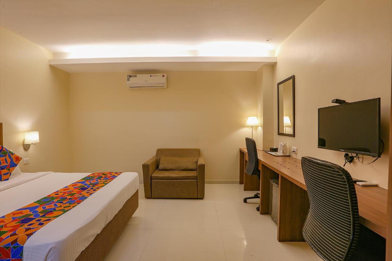Fabhotel Royal International Βομβάη Εξωτερικό φωτογραφία