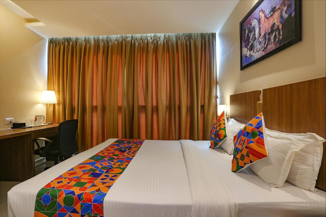 Fabhotel Royal International Βομβάη Εξωτερικό φωτογραφία